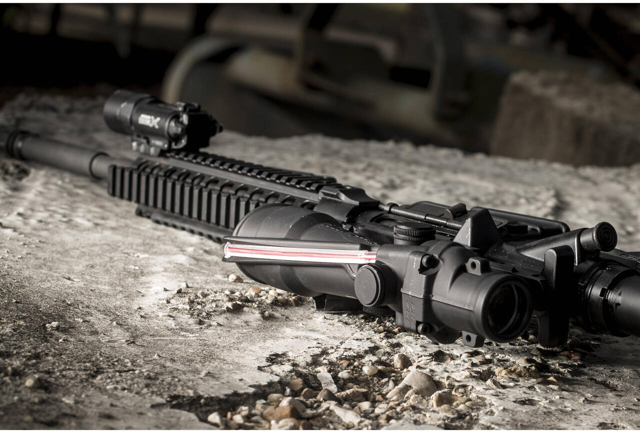 Trijicon 4x32 ACOG LED Illuminated Scope and 3.25 MOA Red Dot Type 2 ...